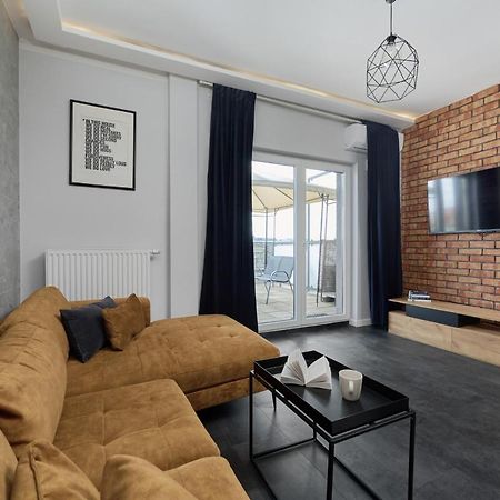 Stylish Kosciuszki Apartaments Near The Market Square With Free Garage Wroclaw By Noclegi Renters Exterior foto