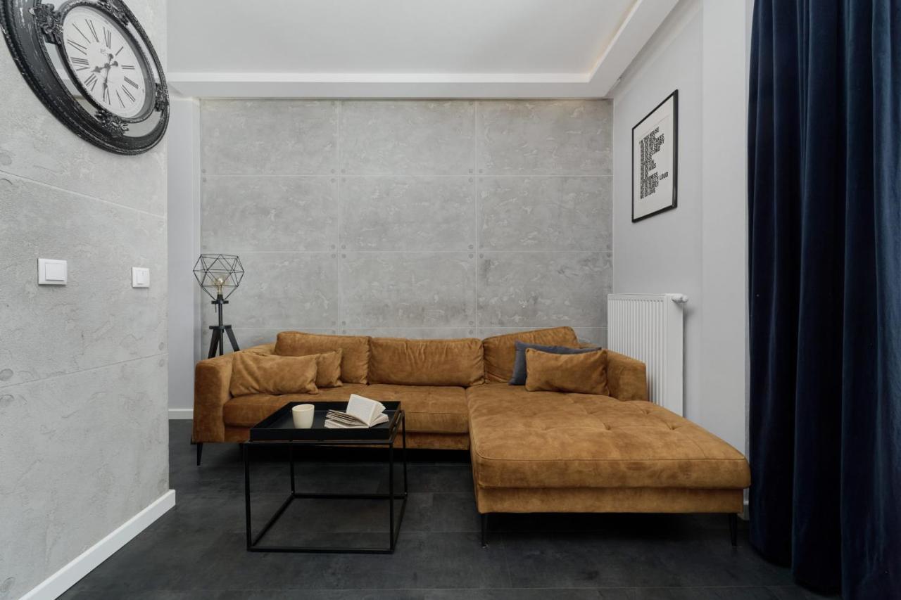 Stylish Kosciuszki Apartaments Near The Market Square With Free Garage Wroclaw By Noclegi Renters Exterior foto