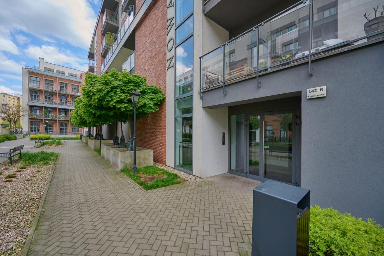 Stylish Kosciuszki Apartaments Near The Market Square With Free Garage Wroclaw By Noclegi Renters Exterior foto