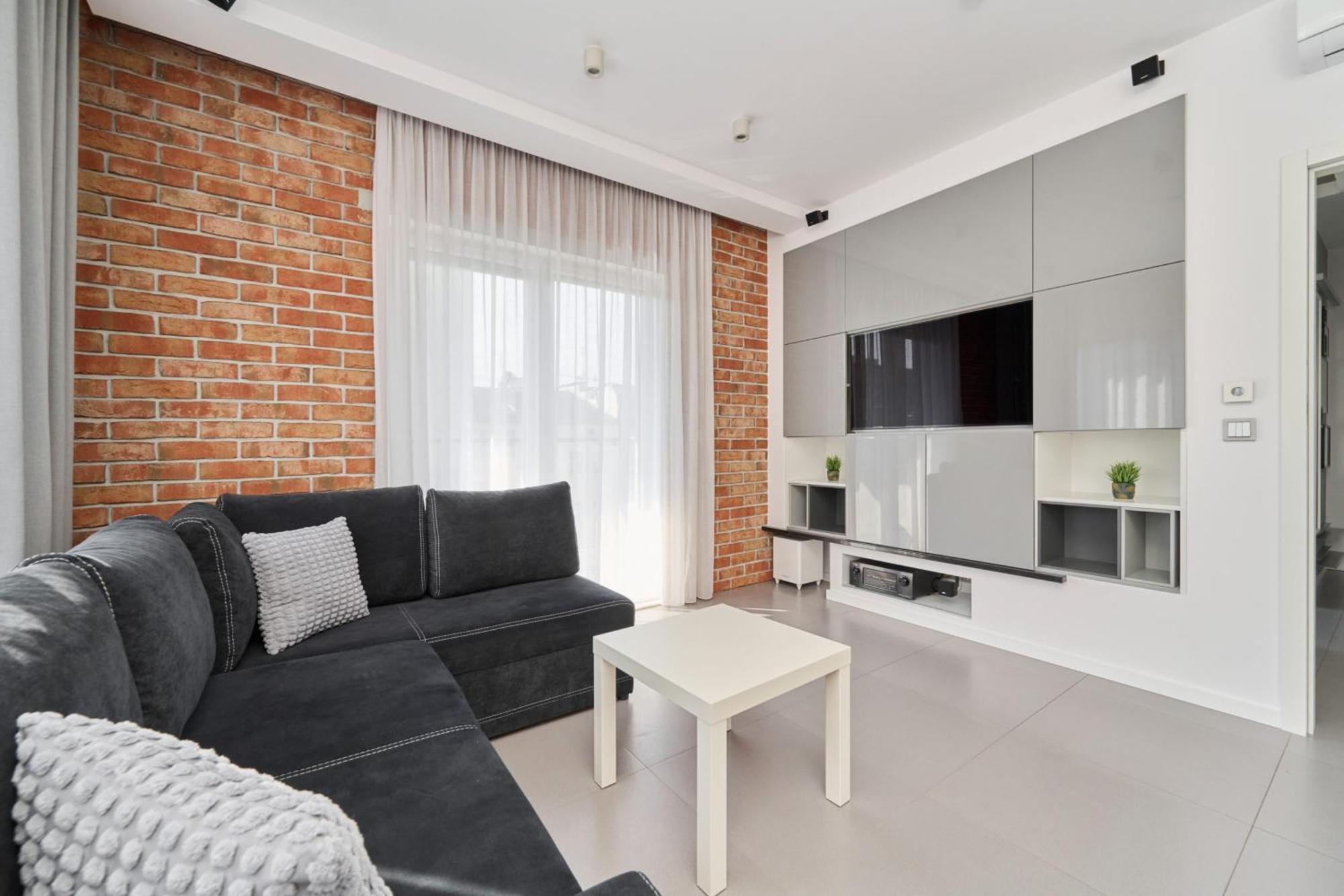 Stylish Kosciuszki Apartaments Near The Market Square With Free Garage Wroclaw By Noclegi Renters Exterior foto